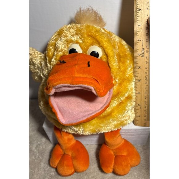 Dan Dee Collectors Choice Puppet Plush Duck Soft Yellow Fur Quacks Old McDonald - Picture 8 of 10